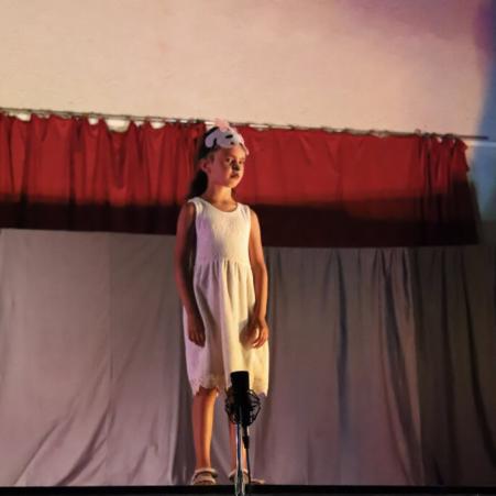 Spectacle juillet 2021-041-Les groupes enfants: scénettes