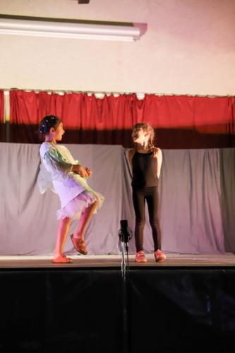 Spectacle juillet 2021-050-Les groupes enfants: scénettes