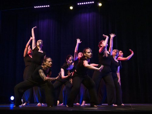 94-Plenitude Danse- La-vie-cosmique ModernAdulte-Lena